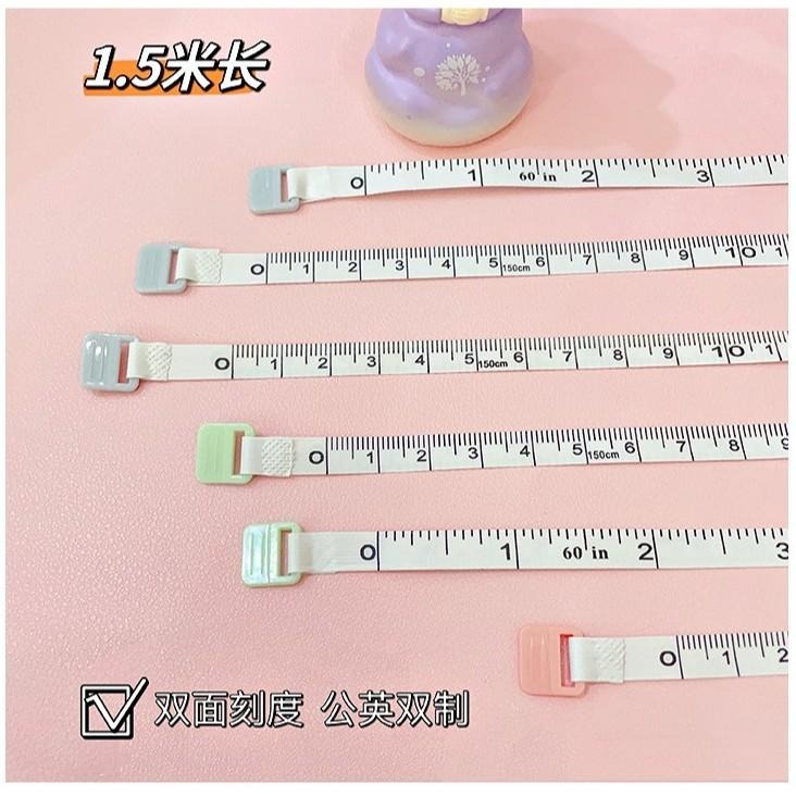 【苗栗現貨&含發票】 方形小捲尺 馬卡龍捲尺 迷你捲尺 捲尺 卷尺 皮尺 軟尺 量尺 自動伸縮 伸縮尺 量衣尺 一鍵回收-細節圖6