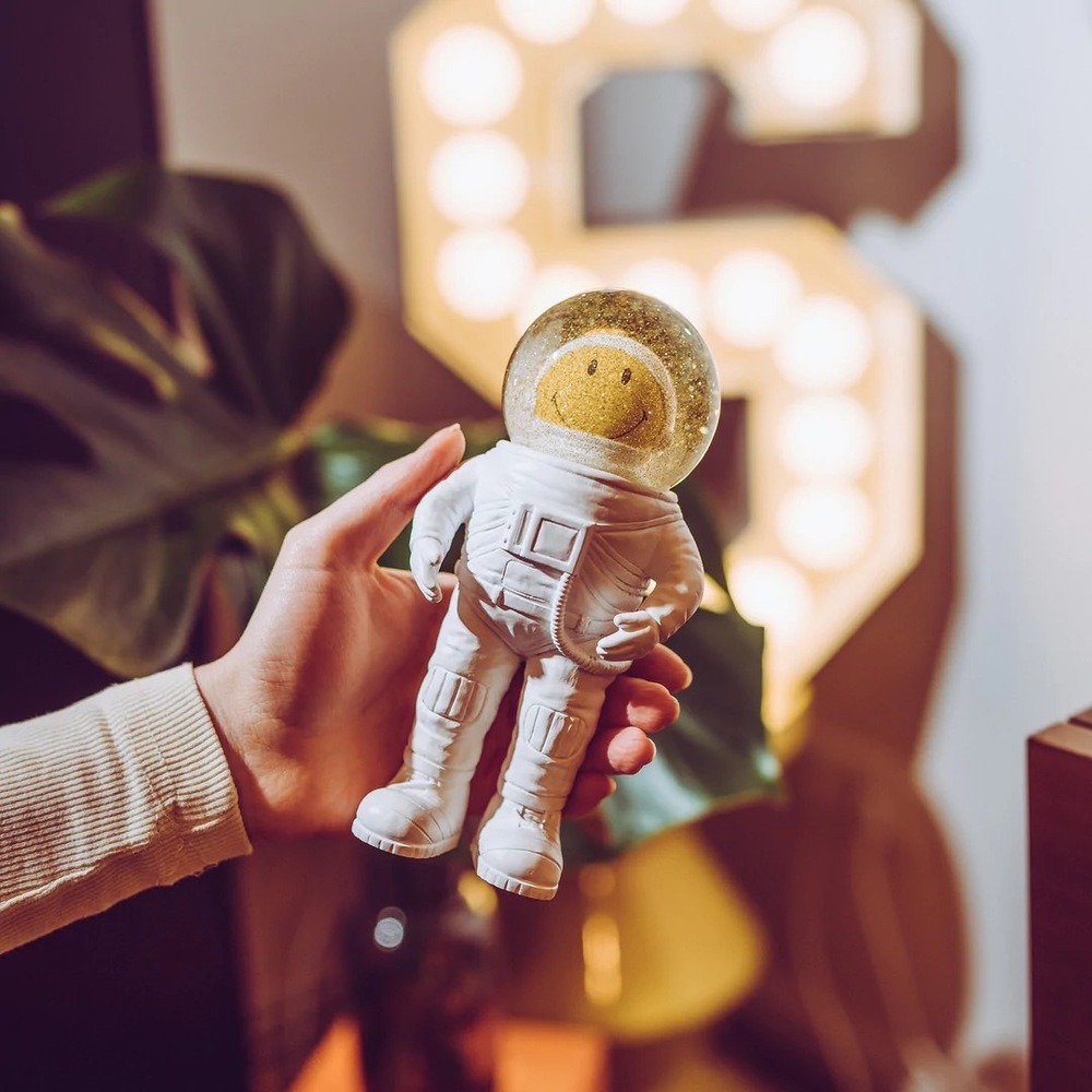 Donkey 造型水晶球 SMILEY 50週年聯名款-笑臉太空人款-細節圖4