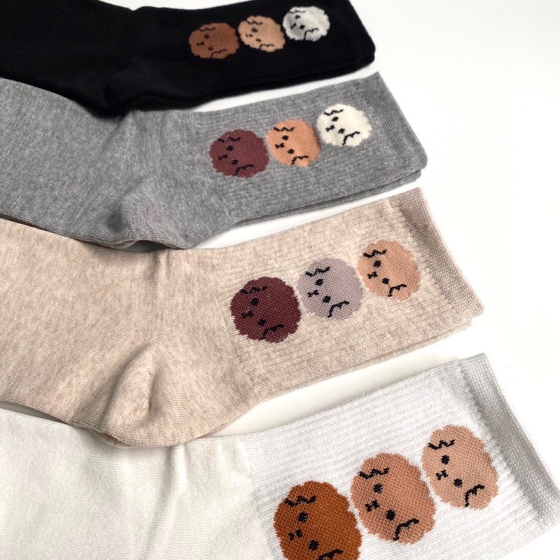 〖韓國東大門現貨〗正韓襪子 韓國襪子 素色襪 中筒襪｜可愛襪子 長襪 條紋襪 小熊襪 狗狗 紅貴賓-細節圖2