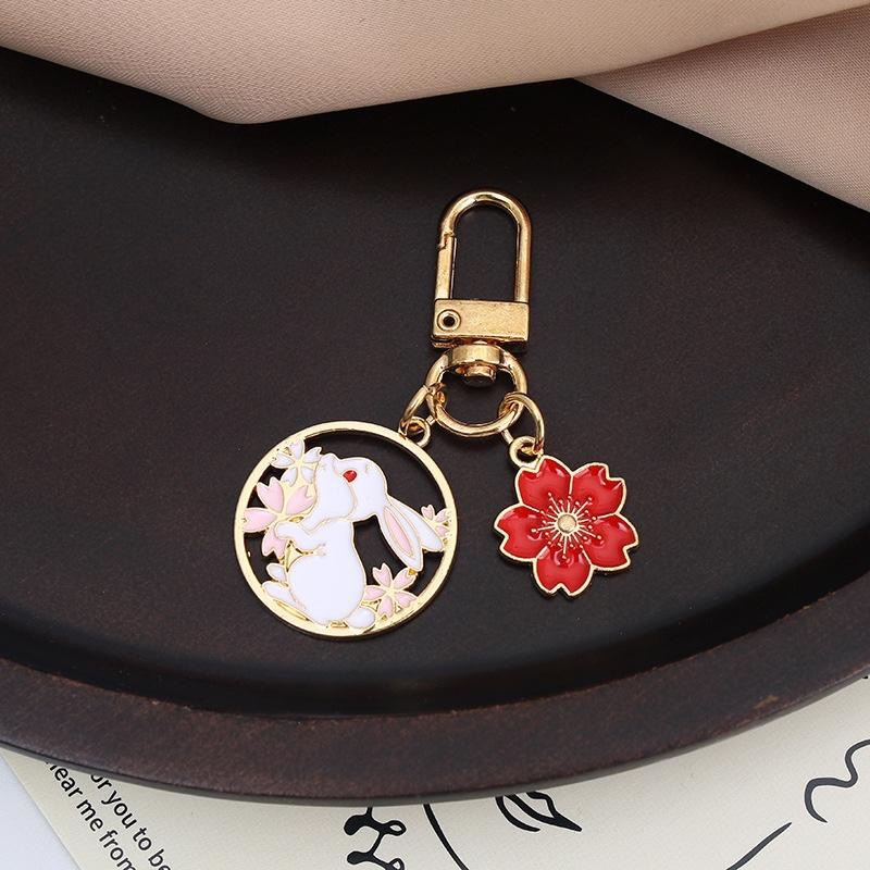 【森圈小物 台灣現貨】兔子 花環 吊飾 櫻花 鑰匙圈 包包 掛件 AirPods 掛飾 可愛 韓版 日系 聖誕 禮物-細節圖7