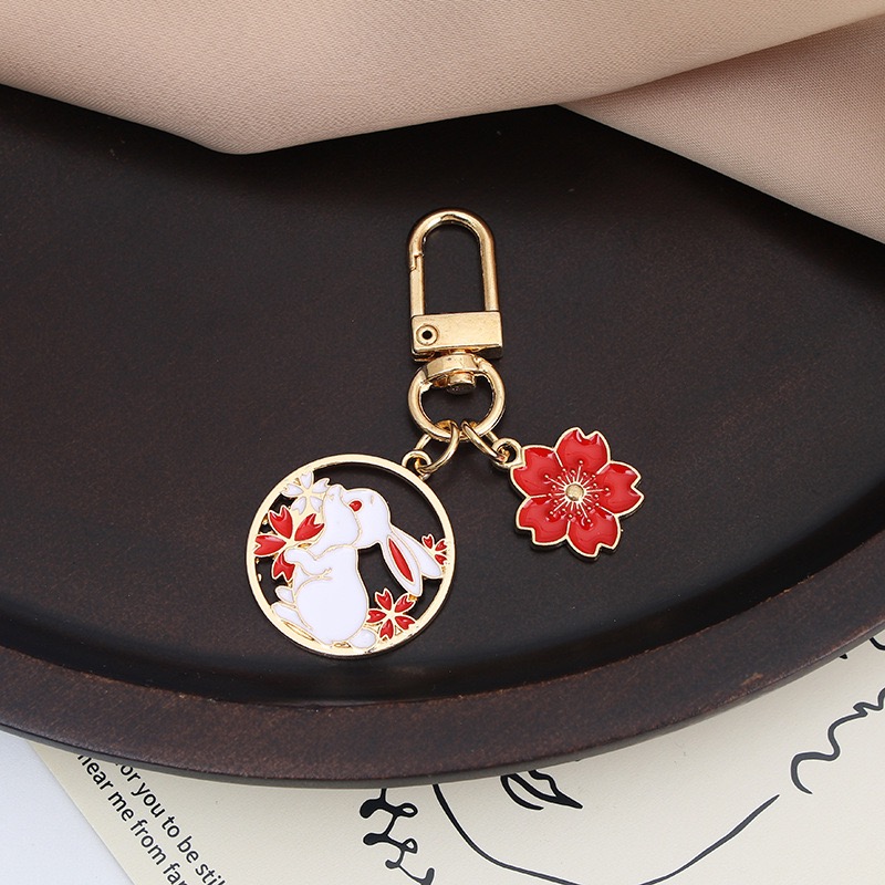 紅色花環兔子