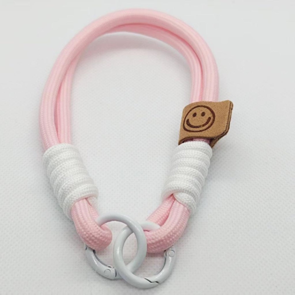 【台灣現貨】可套進手腕手機掛飾 ins手機吊飾 包包掛飾 airpods 配件 掛件 少女 日韓 聖誕 生日 婚禮小物-細節圖2