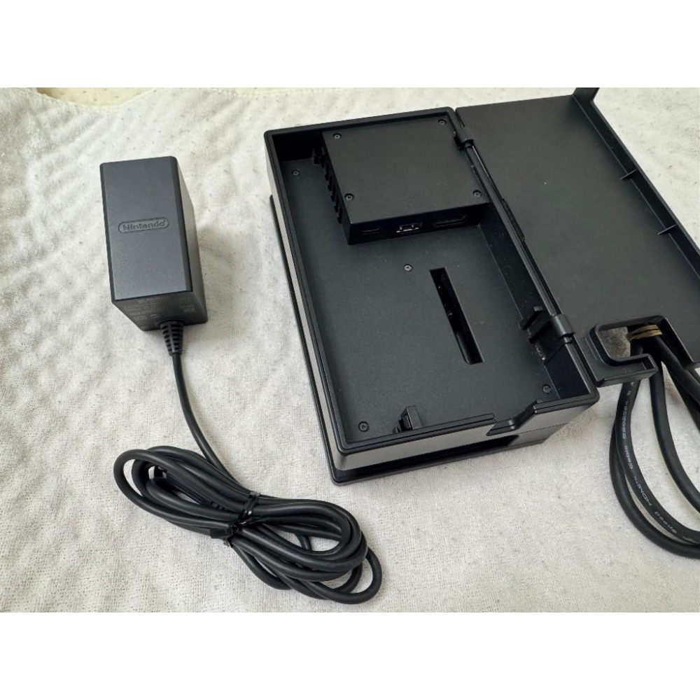 Nintendo Switch OLED 原廠電視底座套裝 TV基座 原廠充電器 HDMI配件-細節圖2