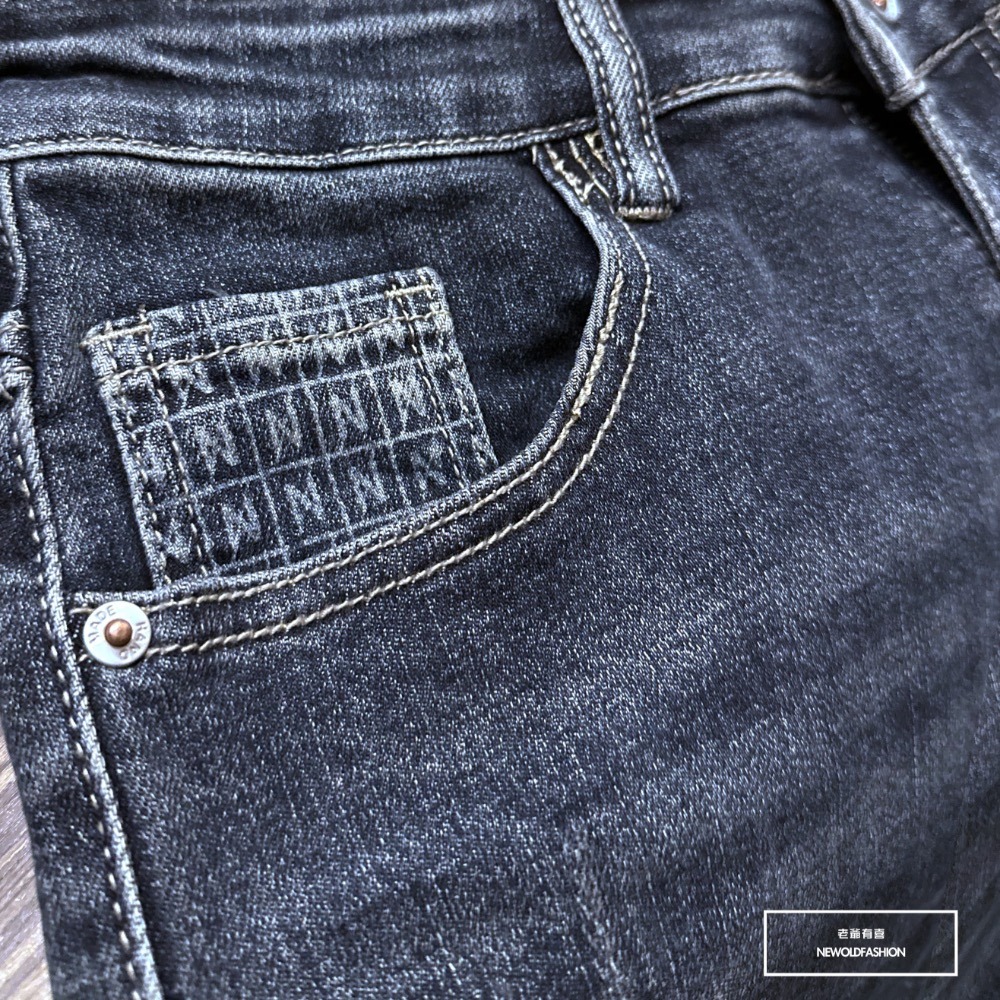 『新品上市』重磅N口袋刷舊抓痕小直筒牛仔褲(NOF23043685)-細節圖9