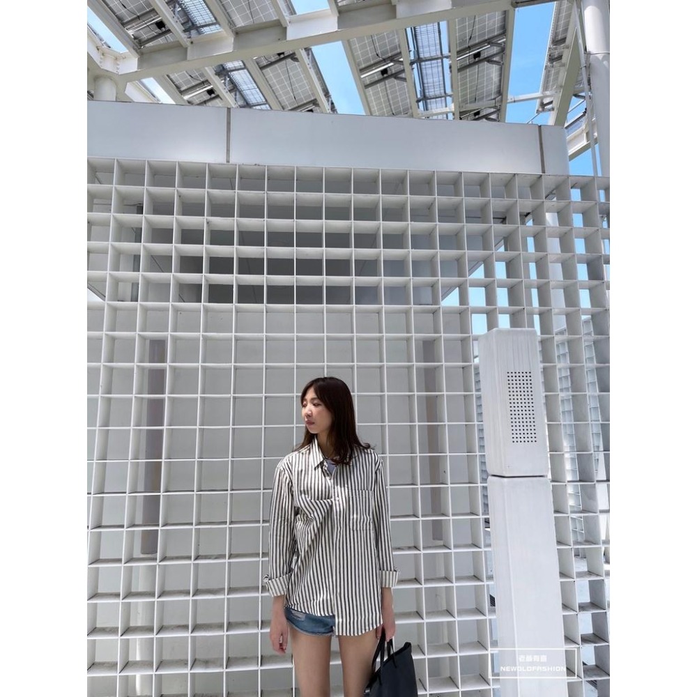 『老爺有喜』重磅麻料框線直條襯衫(NOF21092104)-細節圖4