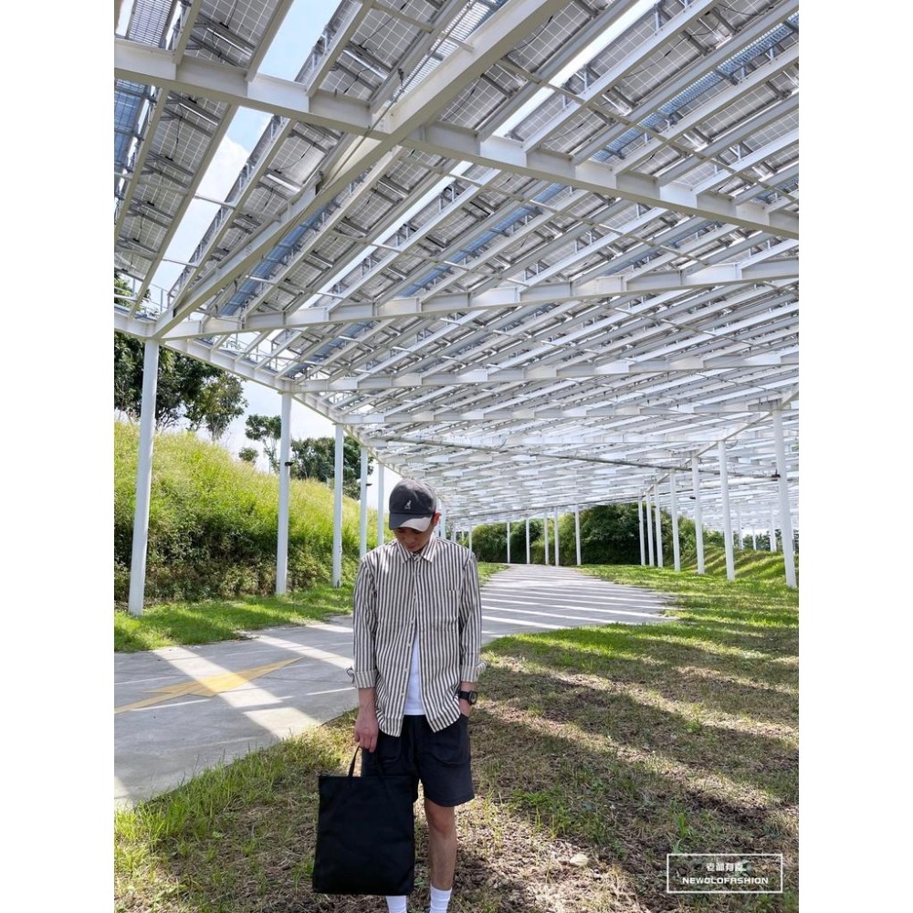 『老爺有喜』重磅麻料框線直條襯衫(NOF21092104)-細節圖5