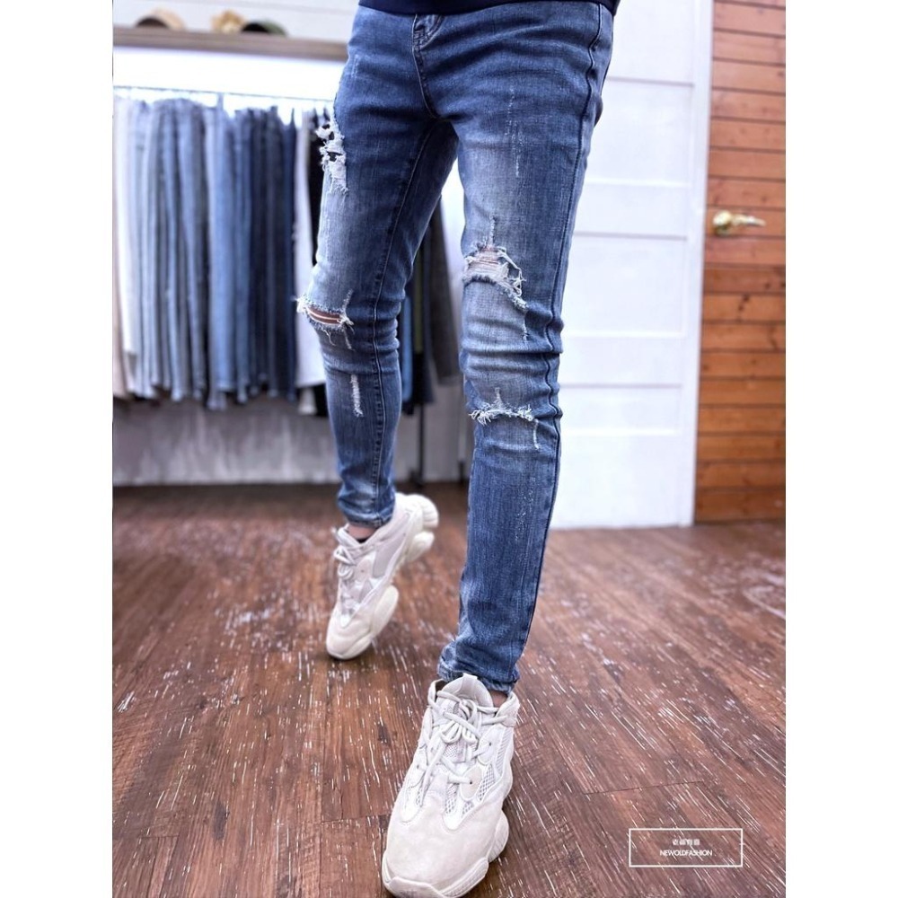 『老爺有喜』重磅三洞抽鬚破壞小直筒褲 復古彈性抽鬚 牛仔破褲 顯瘦修身窄管 補丁破壞牛仔褲(NOF2203532)-細節圖7