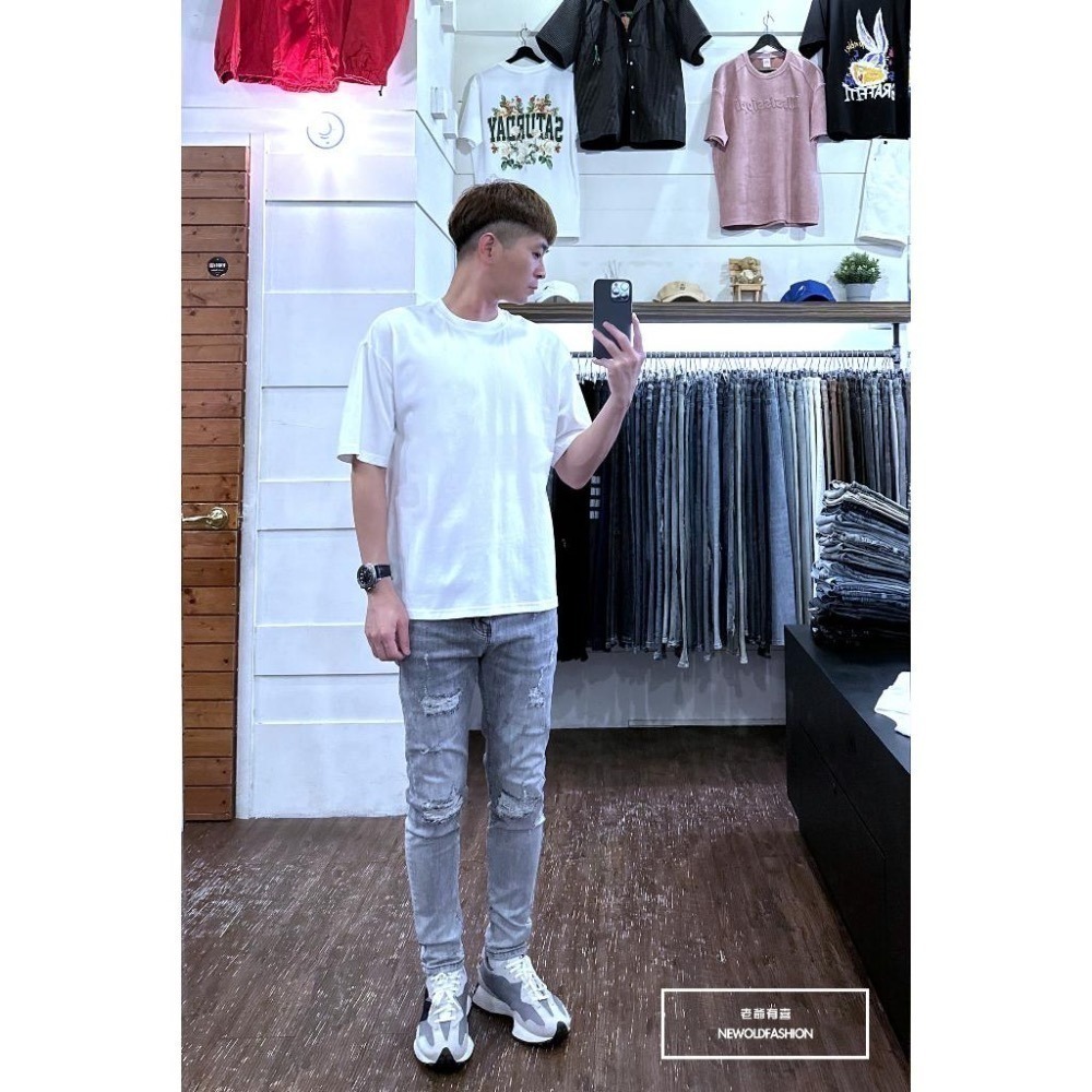 『新品上市』重磅縫線變形蟲補丁小直筒 煙灰水泥灰 牛仔破褲 顯瘦修身窄管 補丁破壞 男生牛仔褲(NOF23063895)-細節圖5