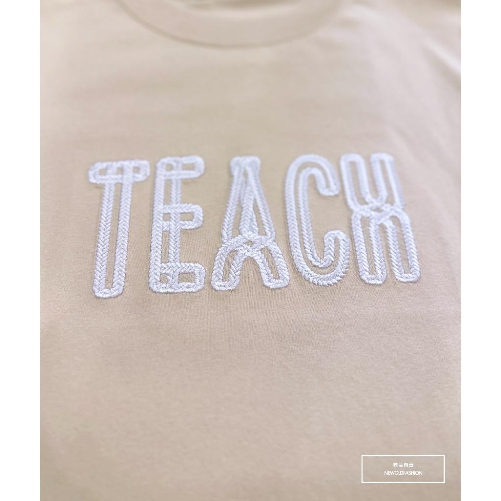 『新品上市』重磅TEACH刺繡短T(NOF2303C30030)-米-細節圖6