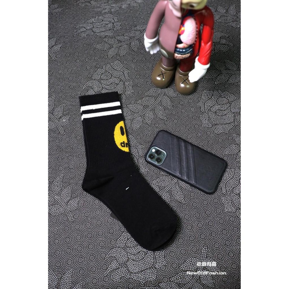『新品上市』重磅drew笑臉高筒襪(原價189)-黑-細節圖2