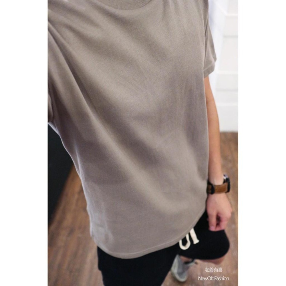 『老爺有喜』重磅UPF50+超高防護係數素色短Ｔ恤-卡其-細節圖2