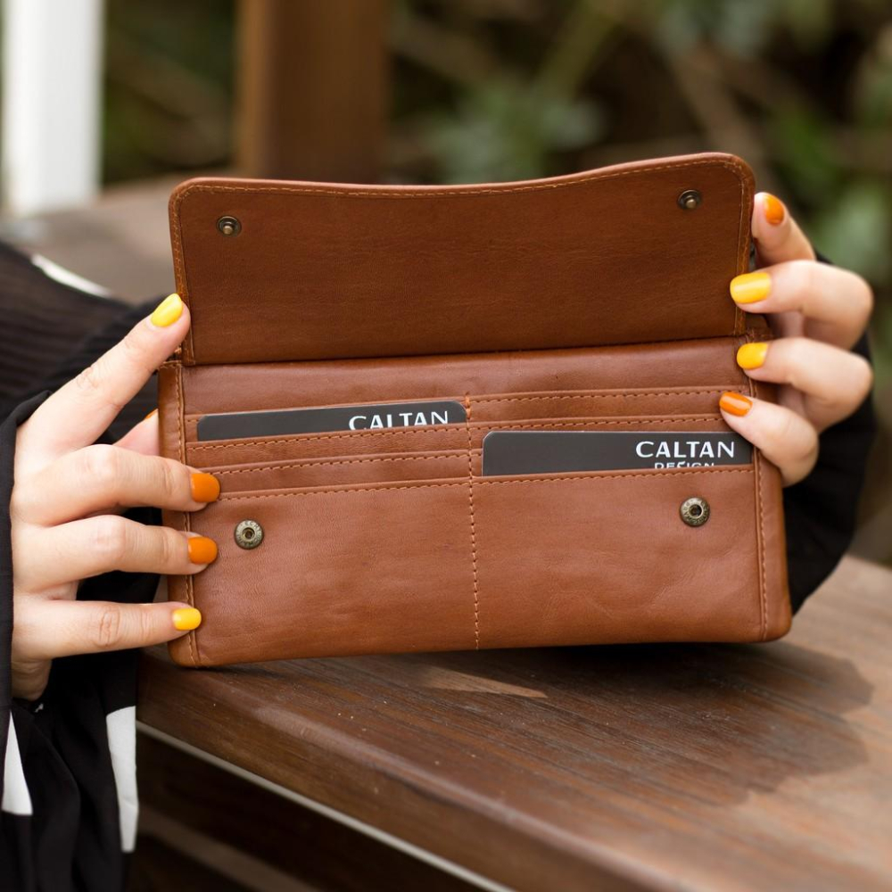 『新品上市』老爺有喜浪漫優雅經典真皮長夾(072004cd)-咖-細節圖6