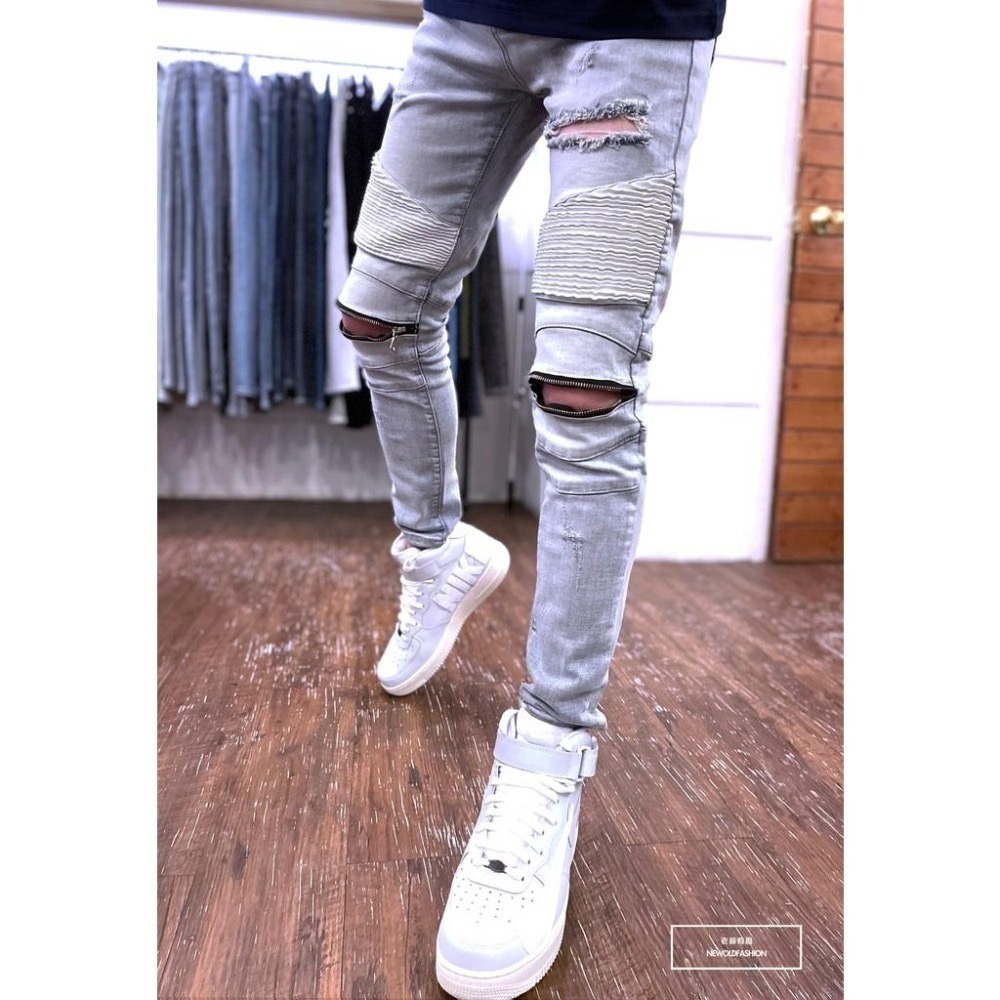 『老爺有喜』重磅淺灰白補丁膝拉鍊機車褲 皮革拼接 彈性抽鬚 牛仔破褲 顯瘦修身窄管 破壞牛仔褲(NOF2203613)-細節圖4