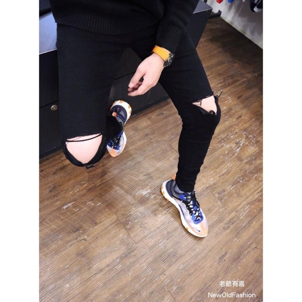 『老爺有喜』重磅T字破壞膝刀割彈性小直筒褲 黑褲 刀割 全黑 牛仔褲 牛仔破褲 顯瘦修身窄管 補丁破壞 深色牛仔褲-細節圖2