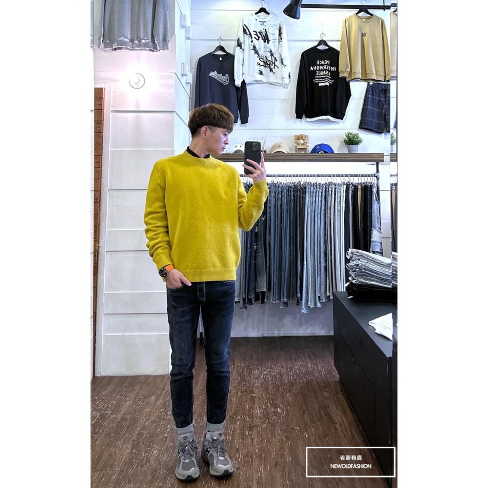 『老爺有喜』重磅圓領毛呢素色針織衫-芥末黃(NOF221067001)-細節圖4