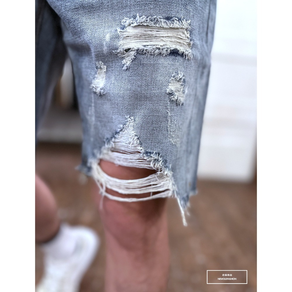 『新品上市』重磅格紋紅補丁不修邊牛仔短褲 破壞貓鬚 日系 阿美咔嘰 牛仔褲 工裝 短褲 五分褲(NOF2303186)-細節圖5