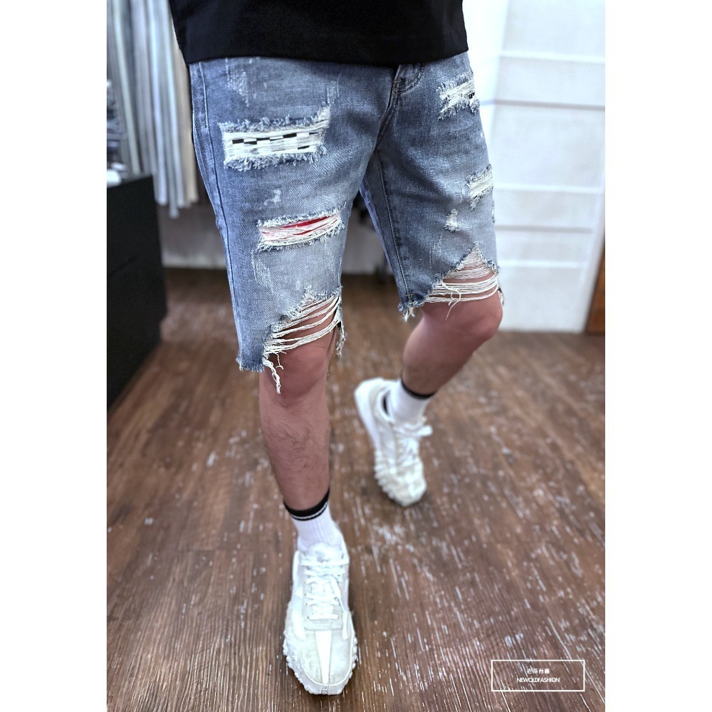 『新品上市』重磅格紋紅補丁不修邊牛仔短褲 破壞貓鬚 日系 阿美咔嘰 牛仔褲 工裝 短褲 五分褲(NOF2303186)-細節圖6