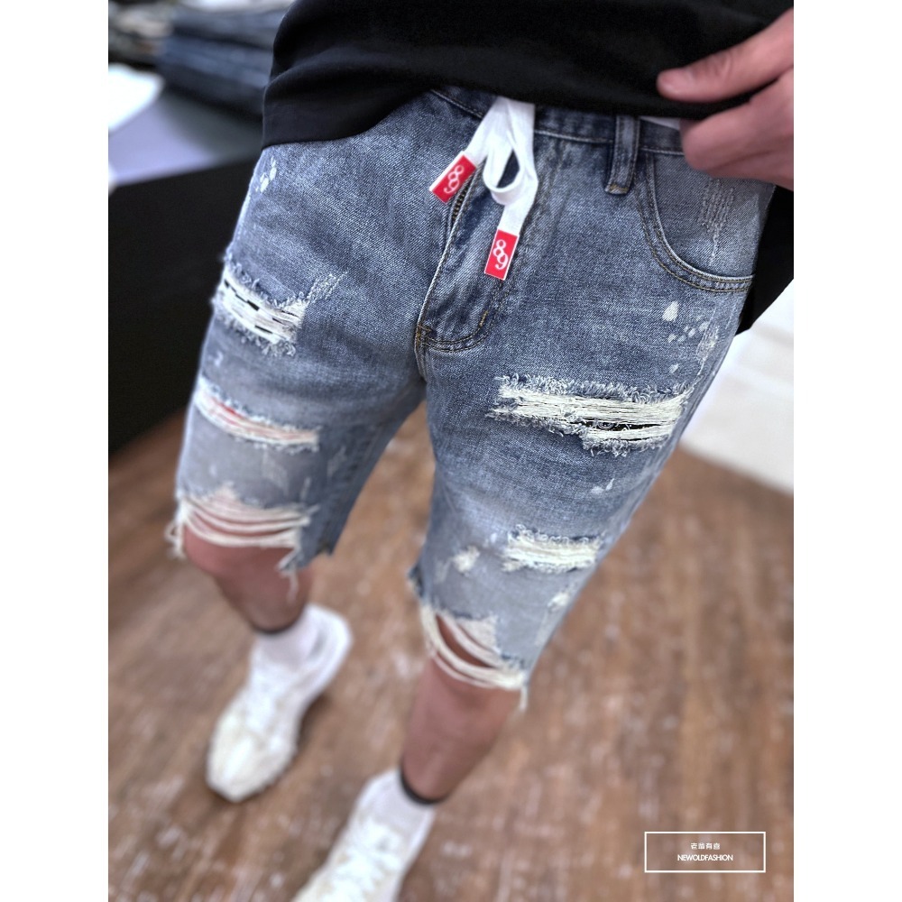 『新品上市』重磅格紋紅補丁不修邊牛仔短褲 破壞貓鬚 日系 阿美咔嘰 牛仔褲 工裝 短褲 五分褲(NOF2303186)-細節圖9