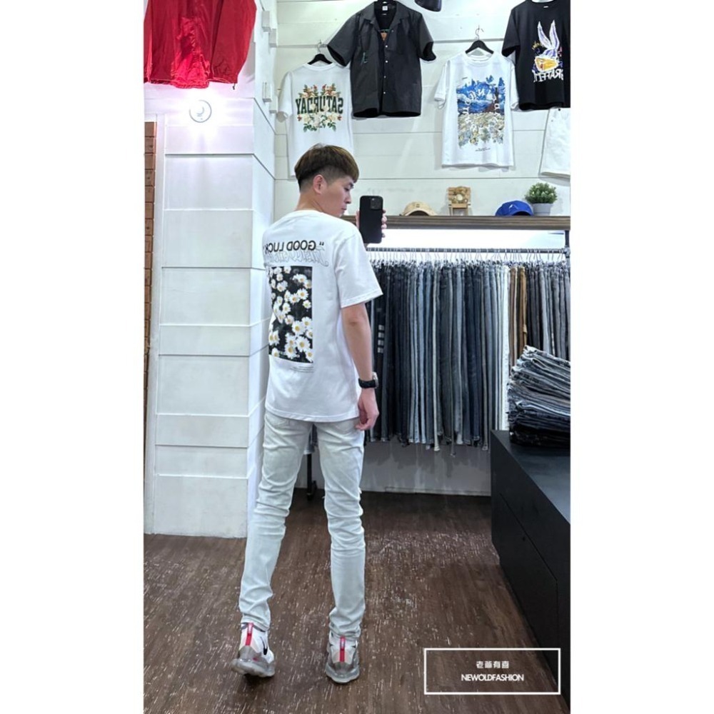 『新品上市』重磅水洗貓抓破壞小直筒 彈性極佳 牛仔破褲 顯瘦修身窄管 牛仔褲 極淺水洗 牛仔褲(NOF23063117)-細節圖5