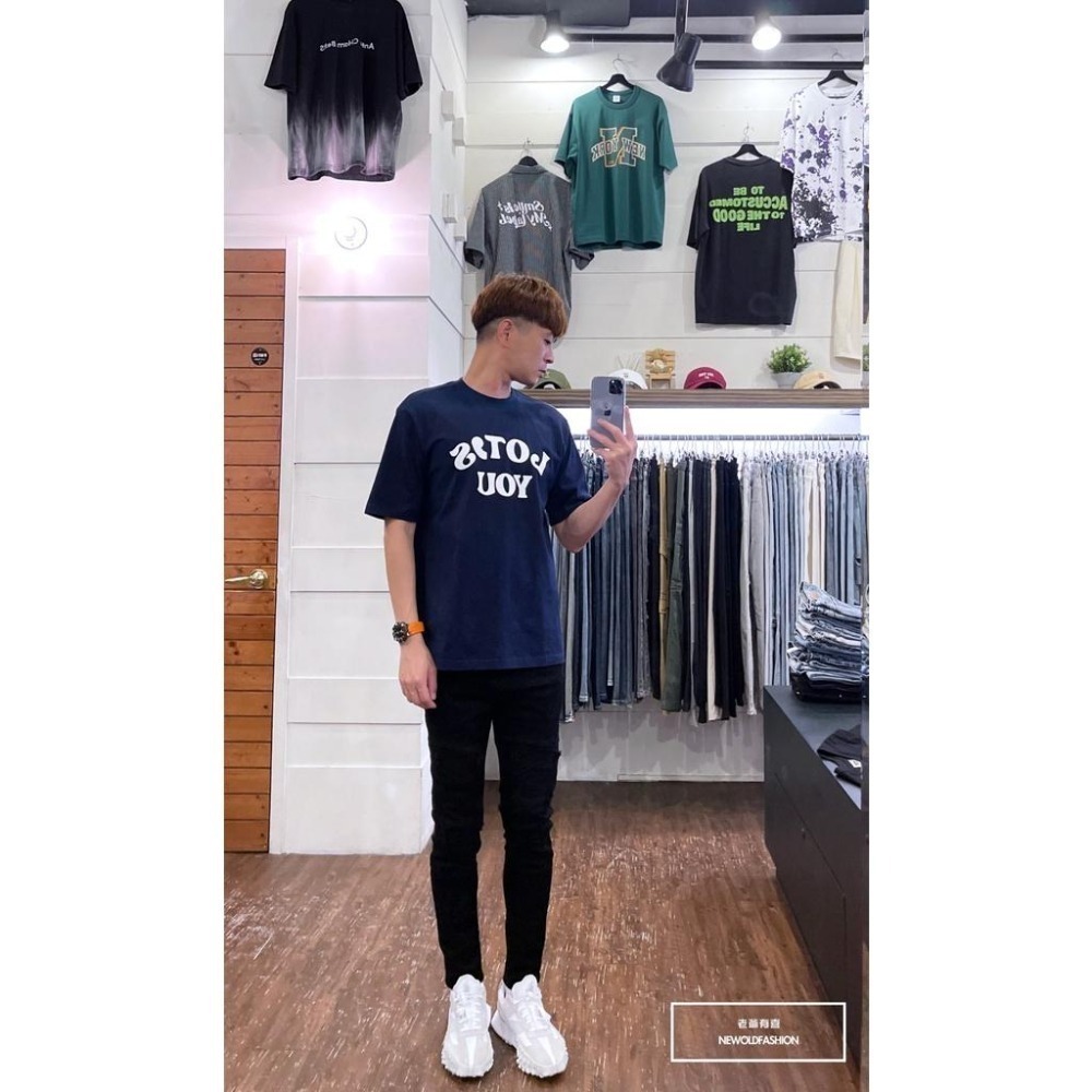 『老爺有喜』重磅闇黑破壞補丁機車褲 黑褲 牛仔褲 牛仔破褲 顯瘦修身窄管 補丁破壞 深色牛仔褲(NOF22083602)-細節圖5