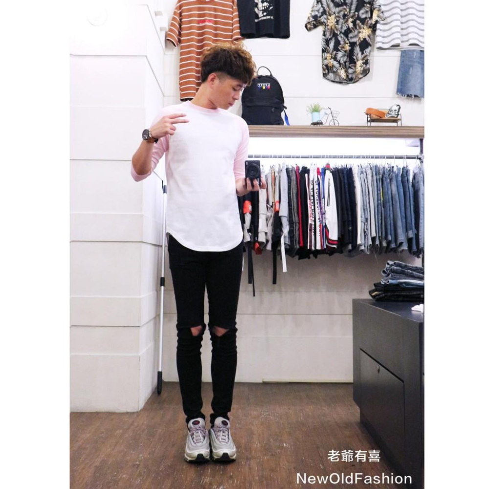 『老爺有喜』重磅2.0升級版拼接七分袖棒球Ｔ-白底粉-細節圖3