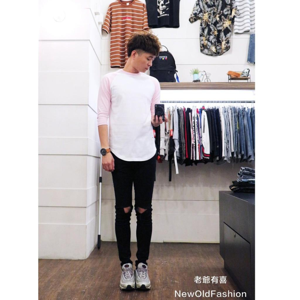 『老爺有喜』重磅2.0升級版拼接七分袖棒球Ｔ-白底粉-細節圖4