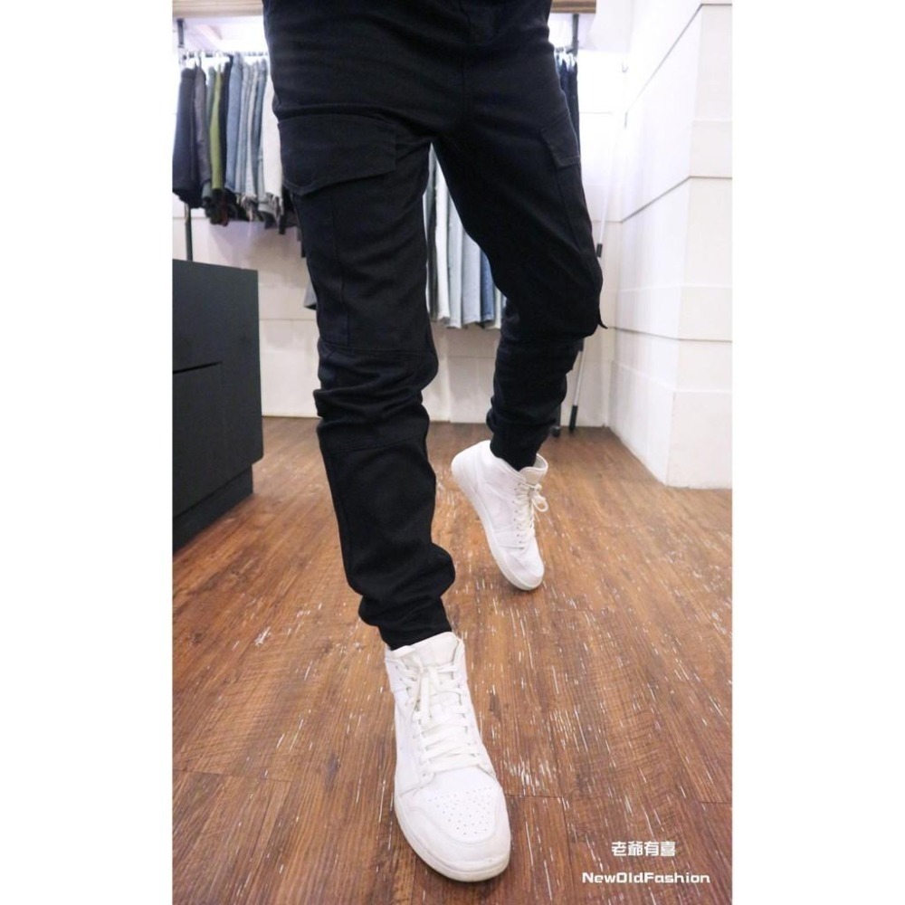 『老爺有喜』重磅不對稱工作口袋縮口褲-黑(NOF241188016)-細節圖4