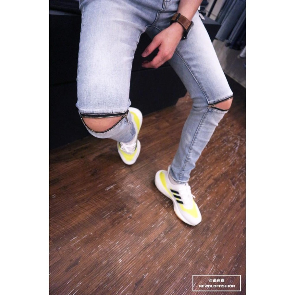 『老爺有喜』重磅淺刷白膝拉鍊小直筒褲 機車褲 彈性抽鬚 牛仔破褲 顯瘦修身窄管 補丁破壞牛仔褲(NOF2107L623)-細節圖6