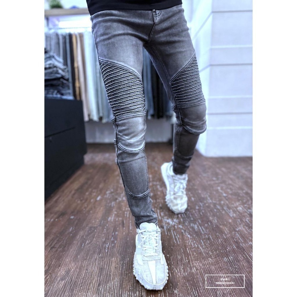 『老爺有喜』重磅煙灰機車補丁小直筒(NOF23085019)水泥灰 牛仔破褲 顯瘦修身窄管 補丁破壞 淺色牛仔褲-細節圖4