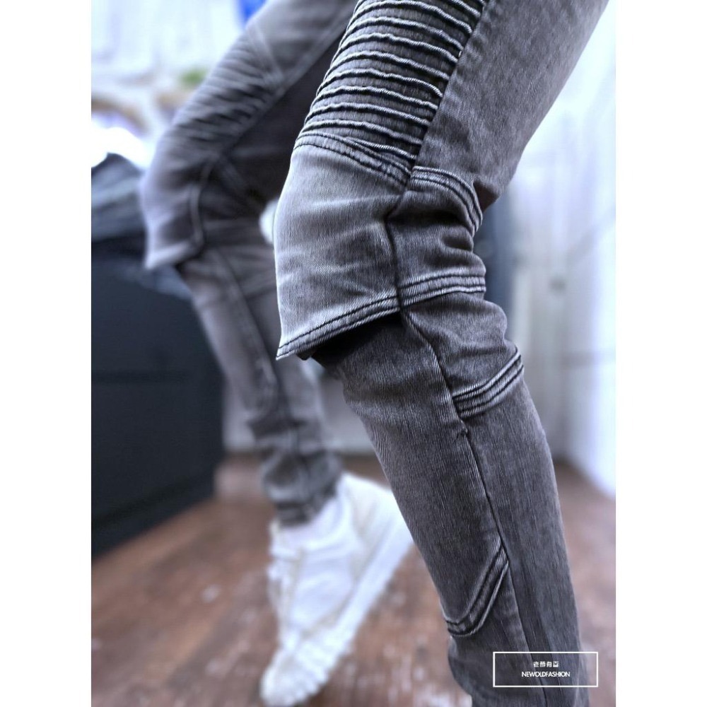 『老爺有喜』重磅煙灰機車補丁小直筒(NOF23085019)水泥灰 牛仔破褲 顯瘦修身窄管 補丁破壞 淺色牛仔褲-細節圖5