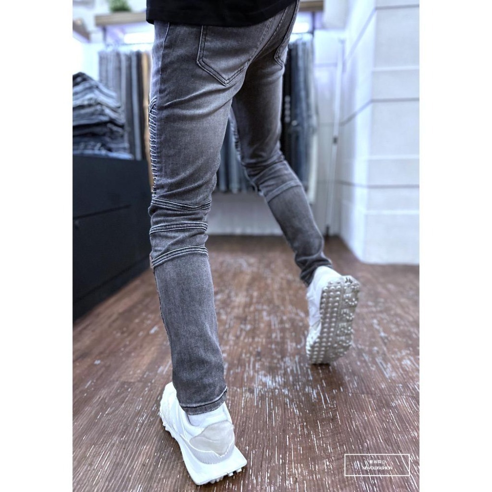 『老爺有喜』重磅煙灰機車補丁小直筒(NOF23085019)水泥灰 牛仔破褲 顯瘦修身窄管 補丁破壞 淺色牛仔褲-細節圖6