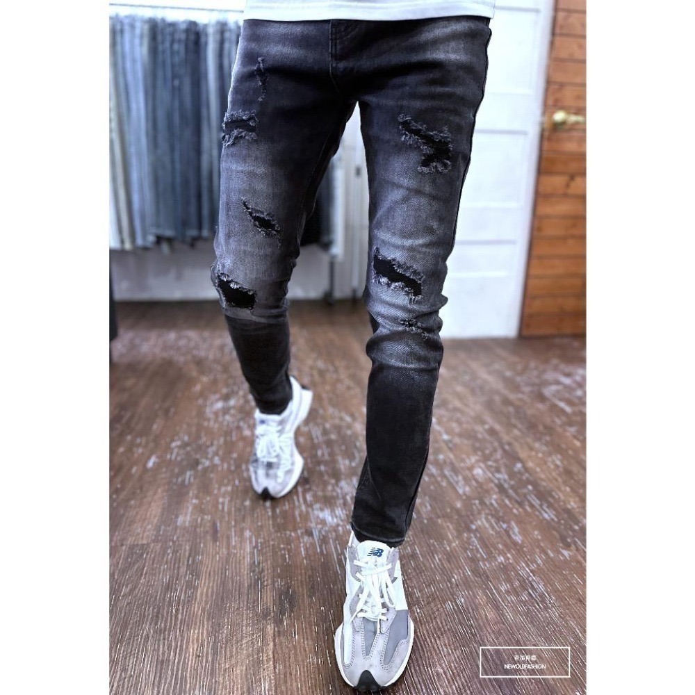 『老爺有喜』重磅闇黑六補丁刷白小直筒(NOF23085098)刷白 彈性抽鬚 深色牛仔破褲 顯瘦修身窄管 補丁破壞牛仔-細節圖3