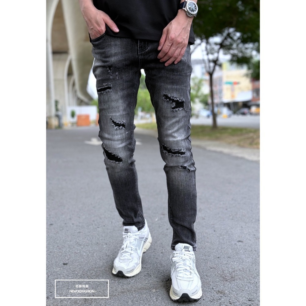 『老爺有喜』重磅闇黑六補丁刷白小直筒(NOF23085098)刷白 彈性抽鬚 深色牛仔破褲 顯瘦修身窄管 補丁破壞牛仔-細節圖6