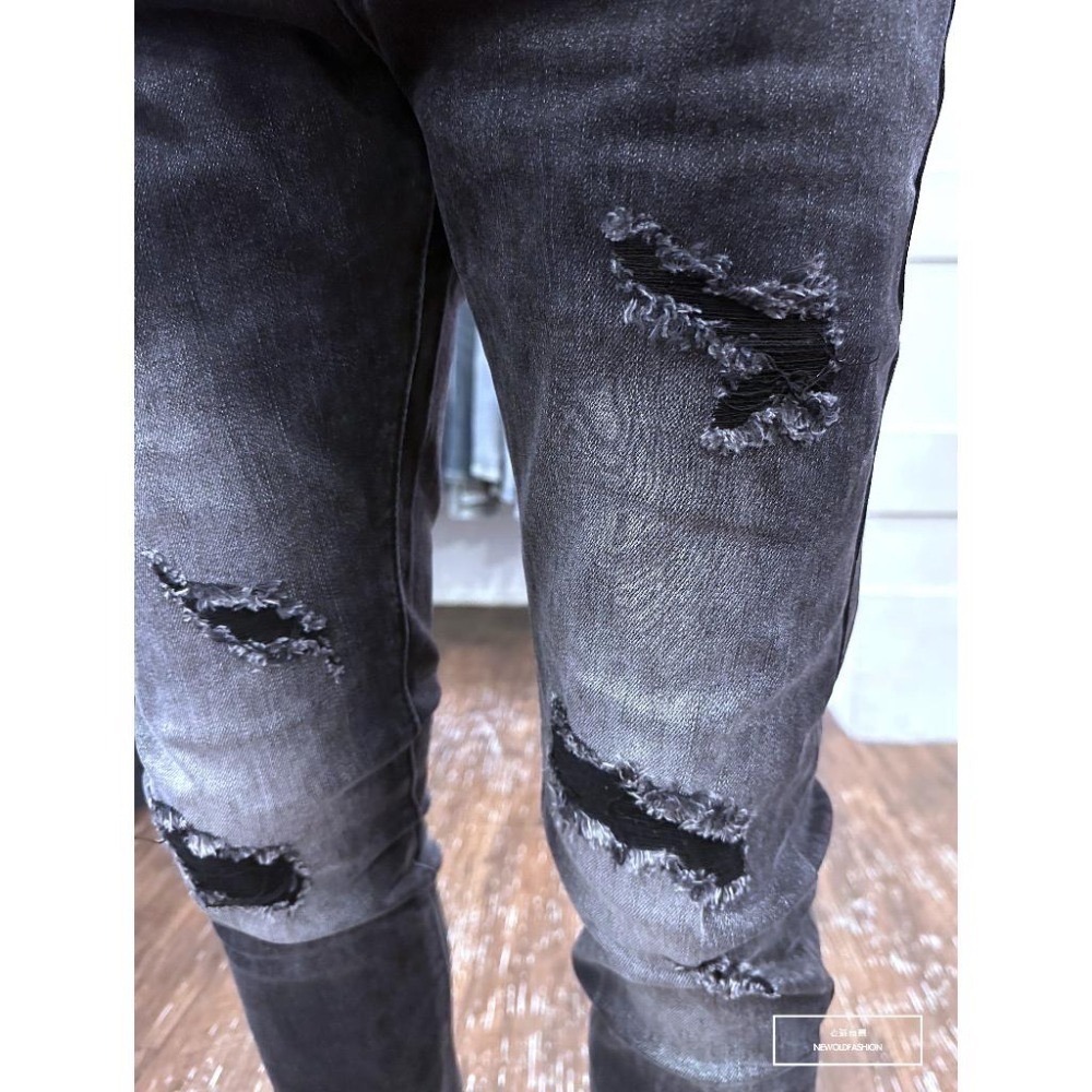 『老爺有喜』重磅闇黑六補丁刷白小直筒(NOF23085098)刷白 彈性抽鬚 深色牛仔破褲 顯瘦修身窄管 補丁破壞牛仔-細節圖7