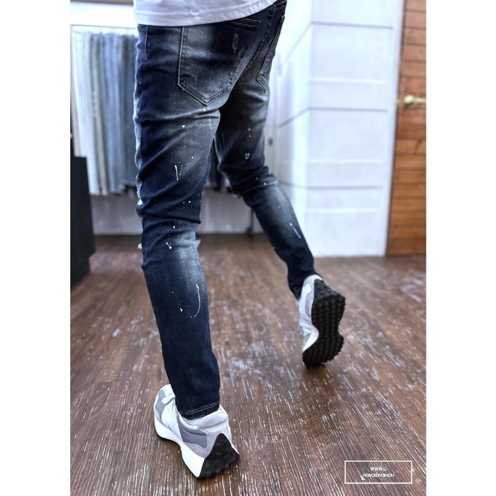 『老爺有喜』重磅雙色潑漆貓抓補丁小直筒(NOF23085030)潑漆深藍彈性牛仔 牛仔破褲 顯瘦修身窄管 補丁破壞牛仔褲-細節圖8