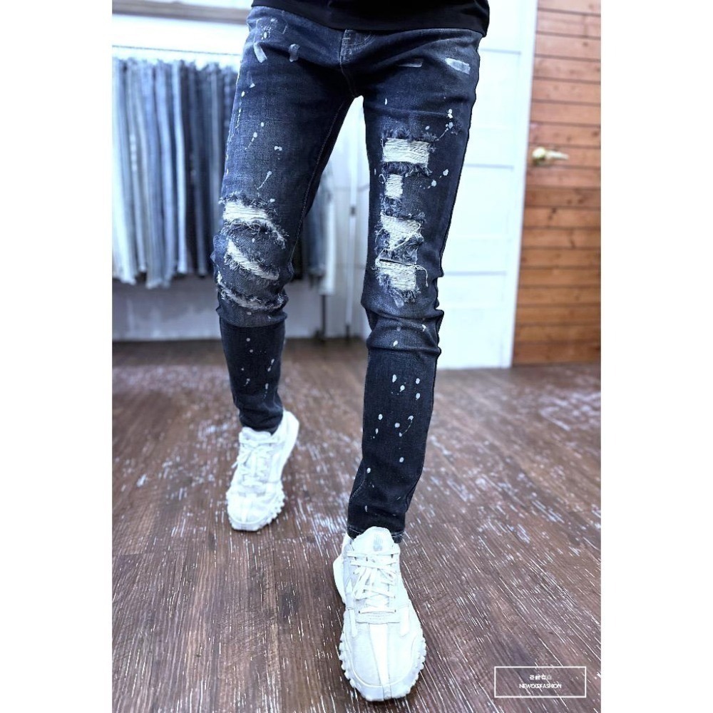 『老爺有喜』重磅白潑漆刷痕小直筒(NOF23085090)潑漆 彈性抽鬚 深色牛仔破褲 顯瘦修身窄管 補丁破壞牛仔褲-細節圖4
