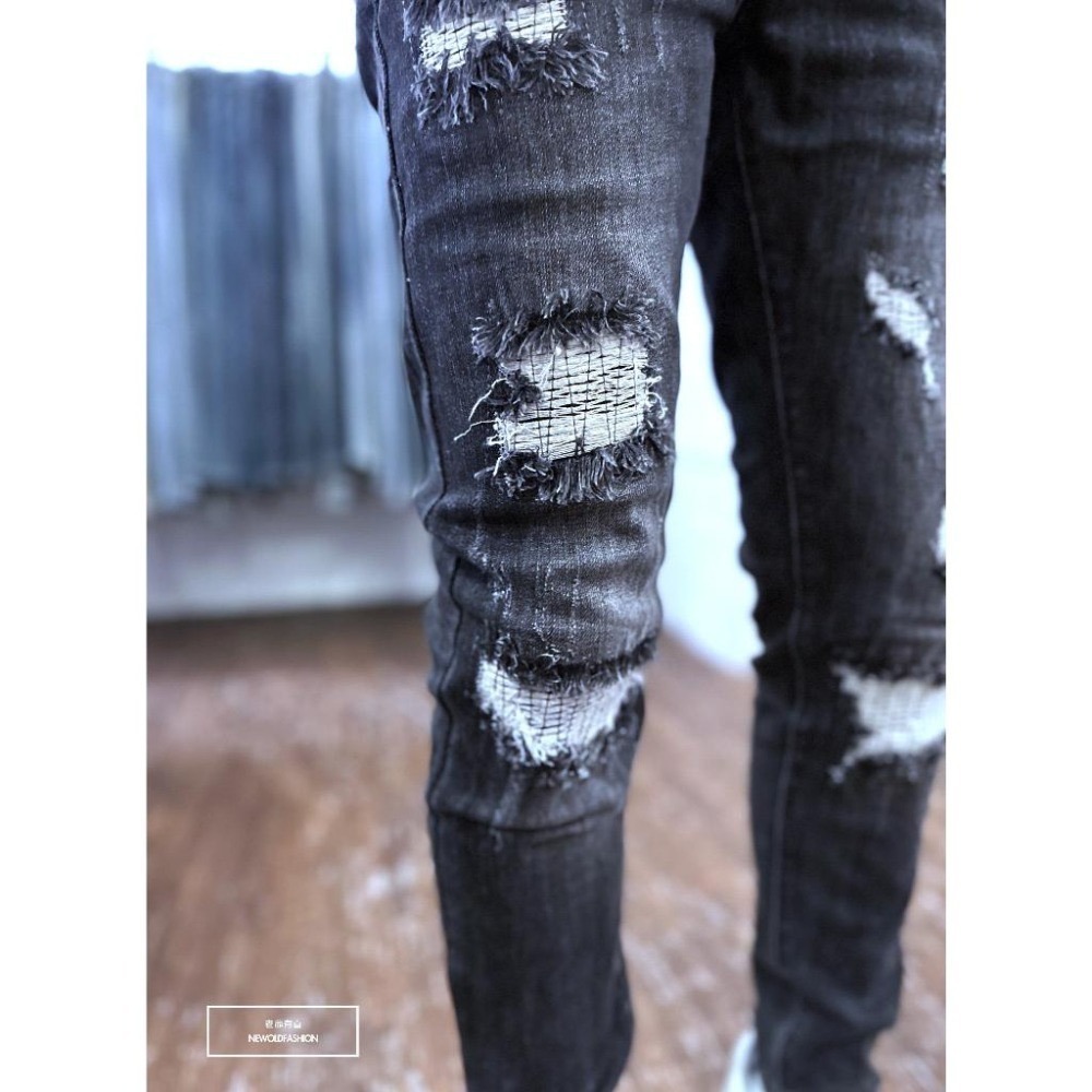 『老爺有喜』重磅燻黑車縫破壞小直筒(NOF23085092)水泥灰 彈性抽鬚 深色牛仔破褲 顯瘦修身窄管 補丁破壞牛仔褲-細節圖8