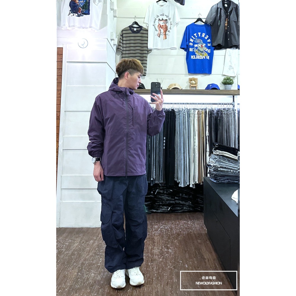 『新品上市』重磅Outdoor單色口袋機能外套-紫(NOF23095268)-細節圖2