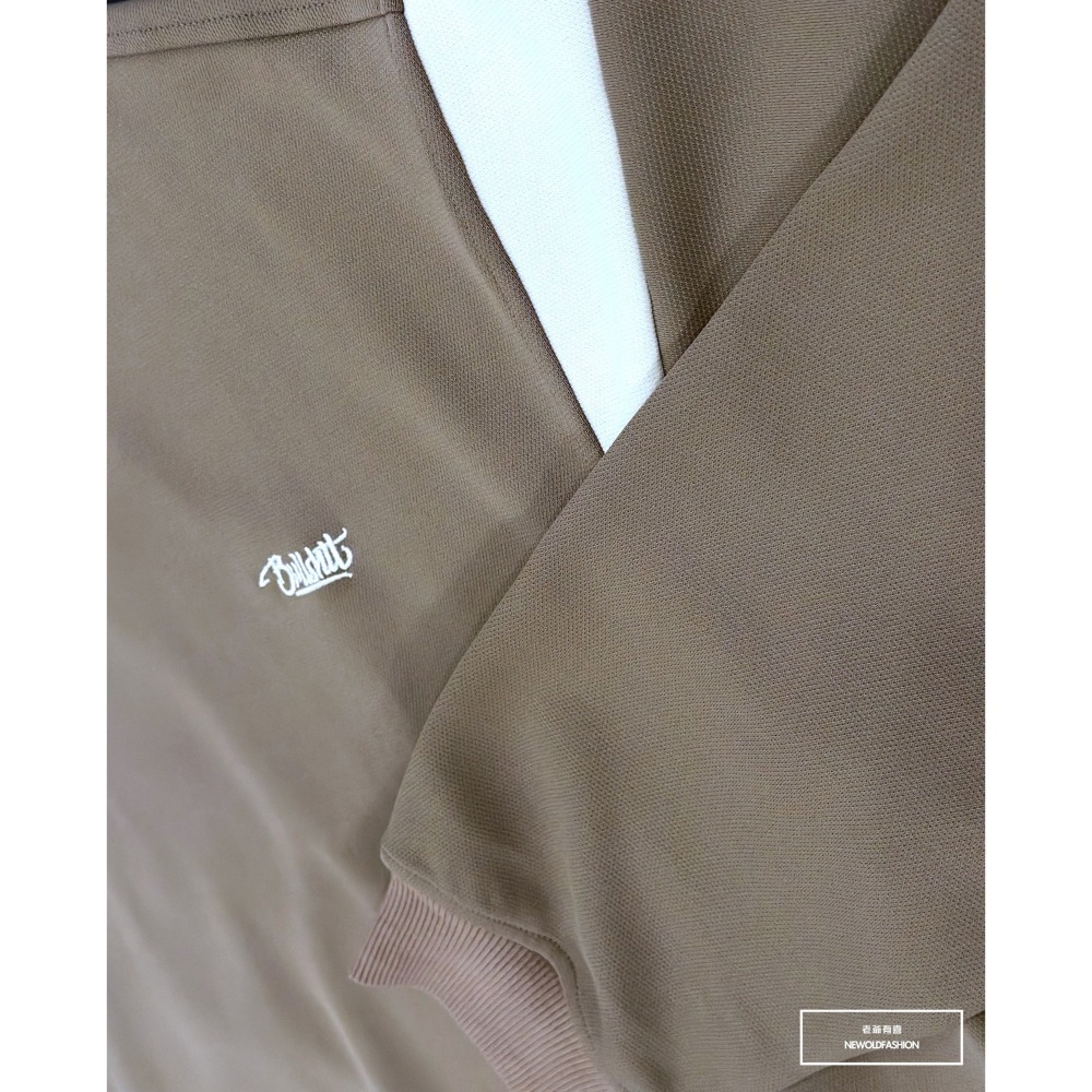 『新品上市』重磅B刺繡拼接大學T-咖(NOF2309B5533)-細節圖10