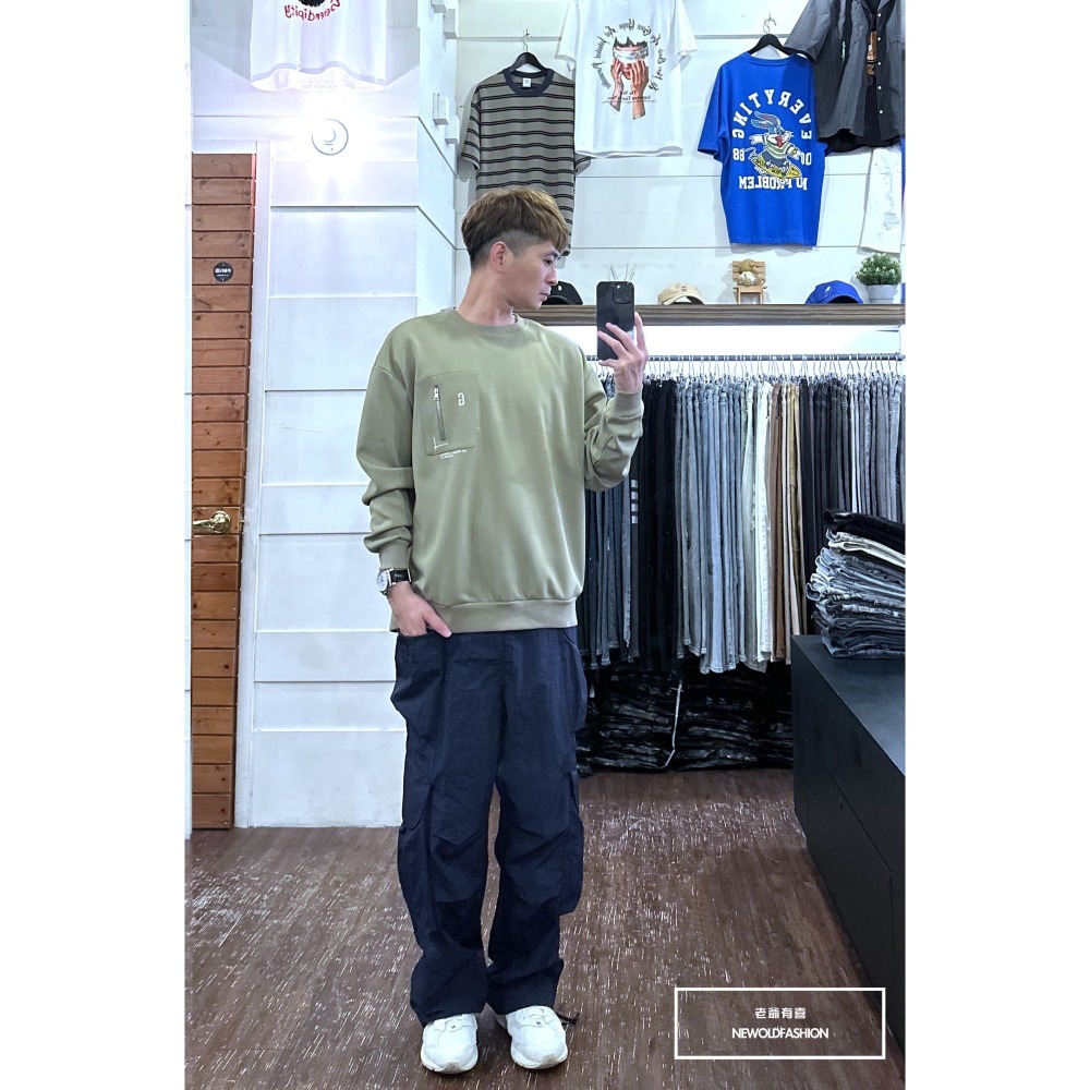 『新品上市』重磅G刺繡拉鍊口袋大學T-綠(NOF2309B5531)-細節圖3