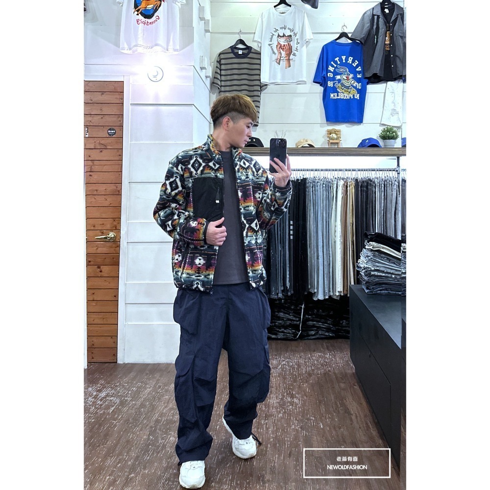 『新品上市』重磅民族風拉鍊口袋拼接外套-紫(NOF23095263)-細節圖5