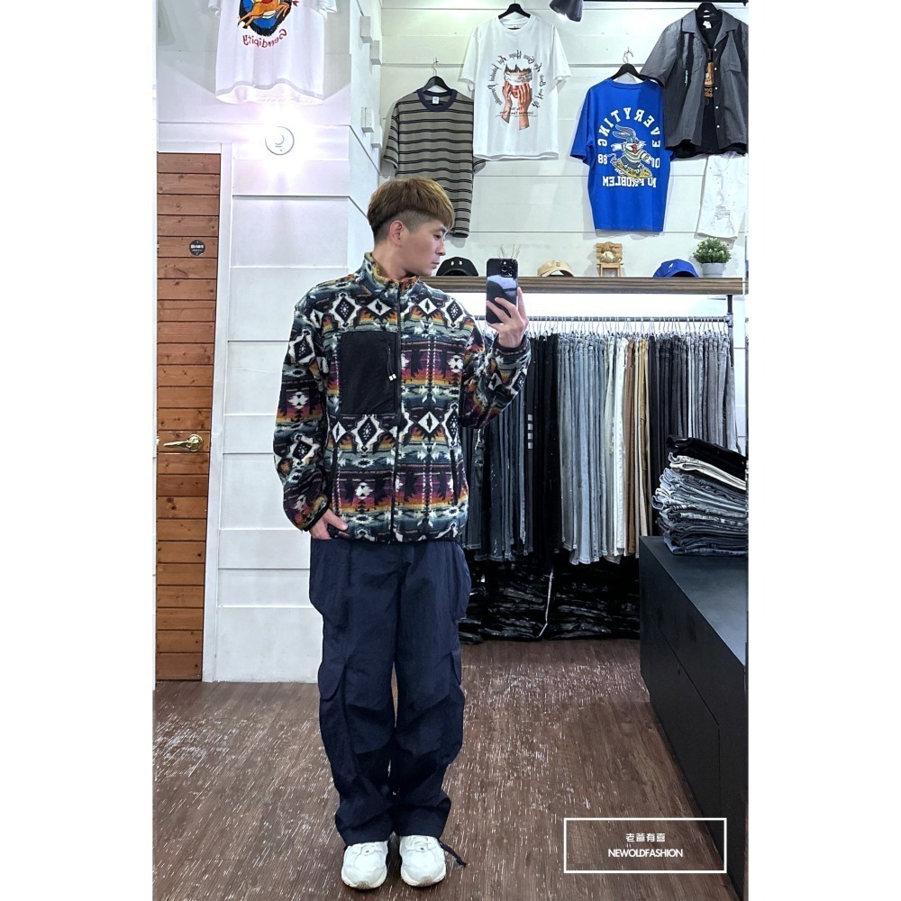 『新品上市』重磅民族風拉鍊口袋拼接外套-紫(NOF23095263)-細節圖6