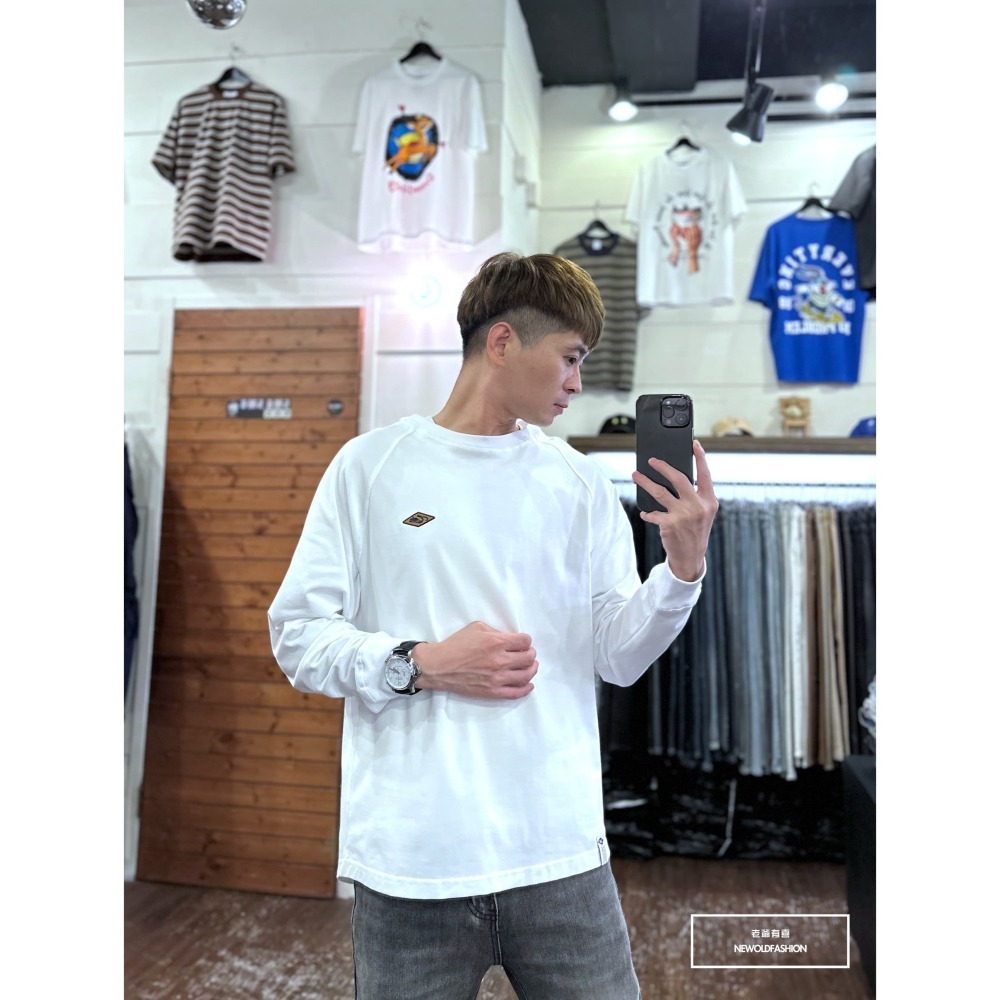 『新品上市』重磅C菱形刺繡大學T-白(NOF2309B2232)-細節圖7