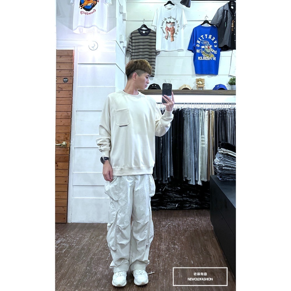 『新品上市』重磅黑標口袋大學T-米(NOF2309B5535)-細節圖4