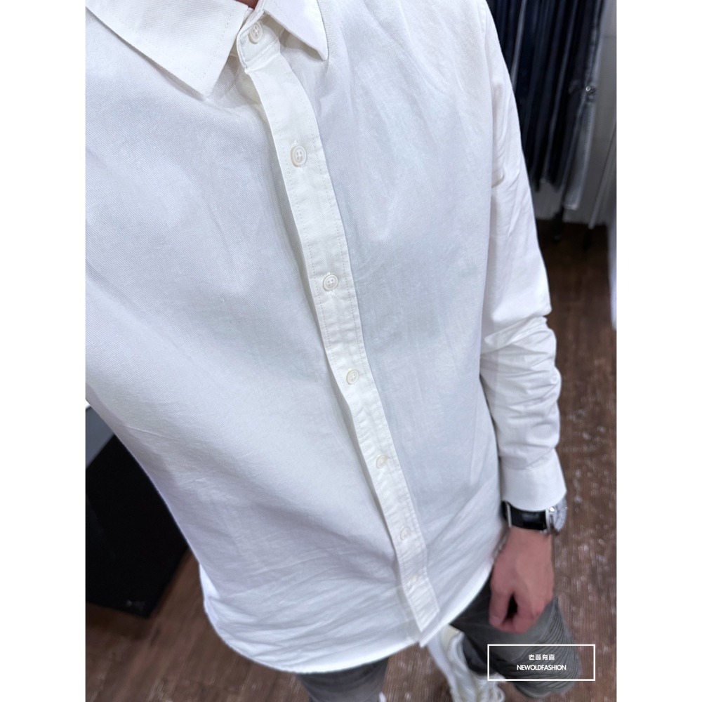 『新品上市』重磅純色素面襯衫-白(NOF23092088)-細節圖2
