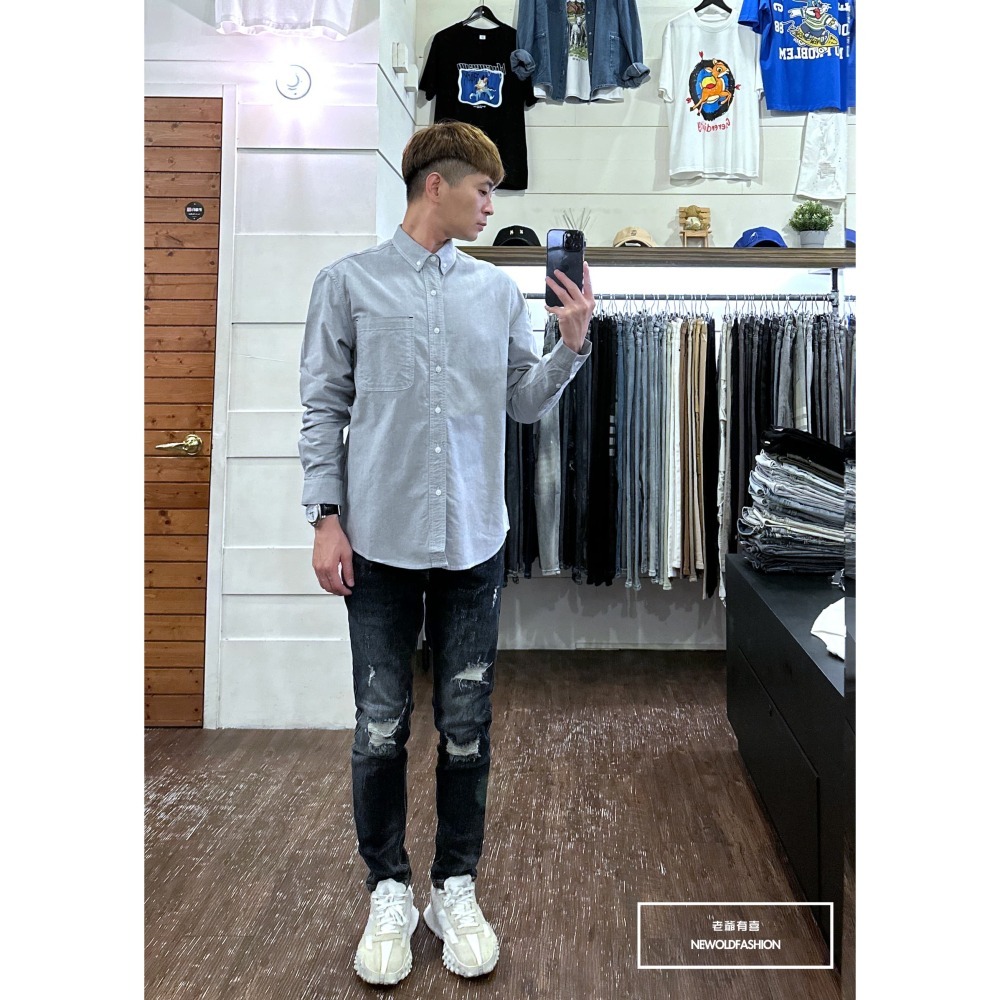 『新品上市』重磅跳色車線口袋襯衫-淺灰(NOF23092311)-細節圖2