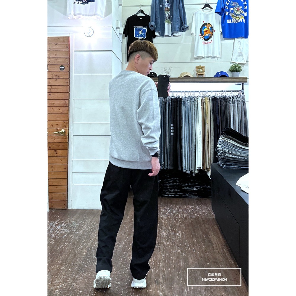 『新品上市』重磅BBS造型口袋針織大學T-淺灰(NOF2310C65009)-細節圖2