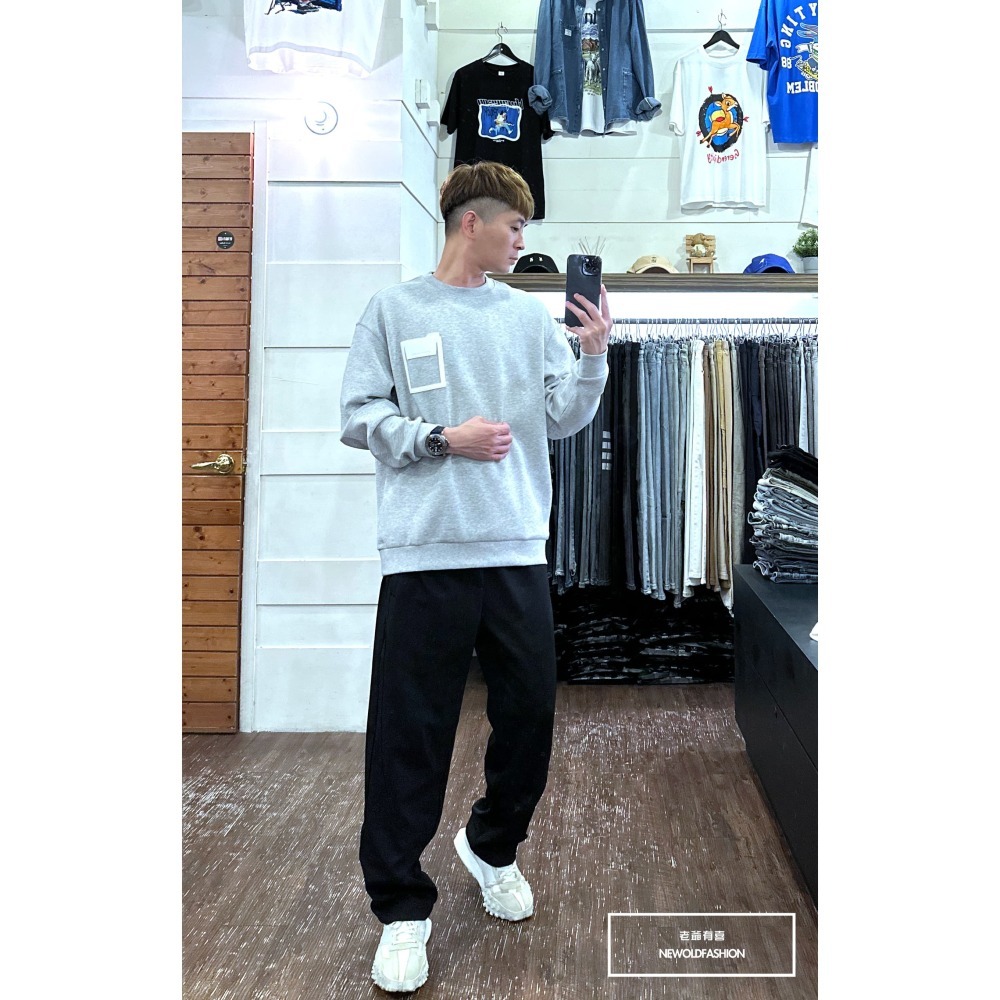 『新品上市』重磅BBS造型口袋針織大學T-淺灰(NOF2310C65009)-細節圖5