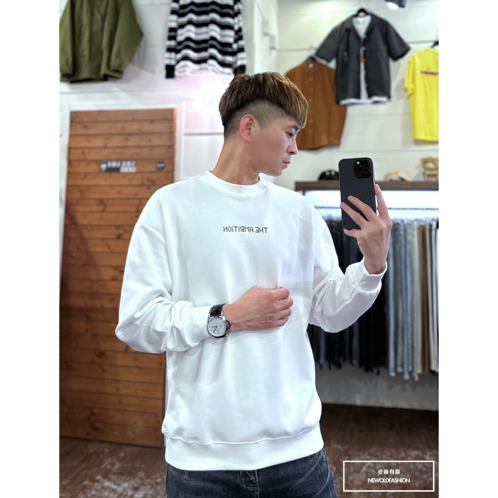 『新品上市』重磅Ambition刺繡大學T-白(NOF2309255)-細節圖7