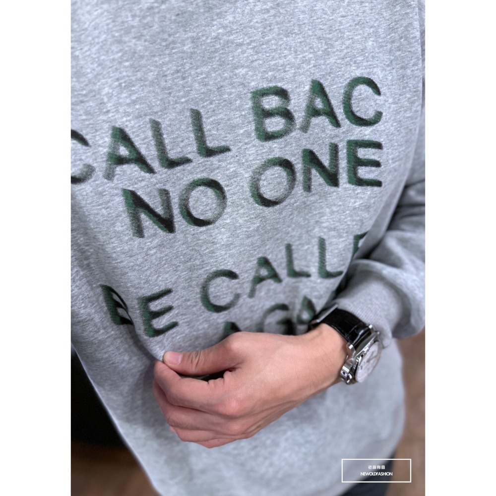 『新品上市』重磅AGAIN標語大學T-淺灰(NOF2309393)-細節圖2